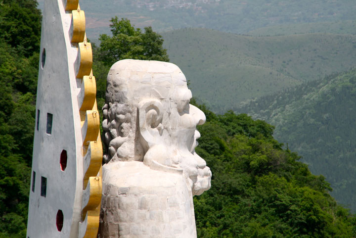 Ansicht der Bodhidharma Höhle in Shaolin, China.