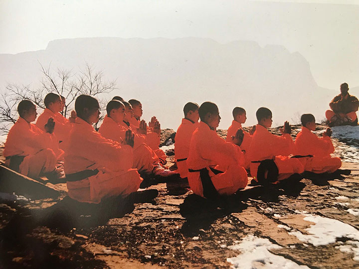Shaolin Mönche bei der Meditation