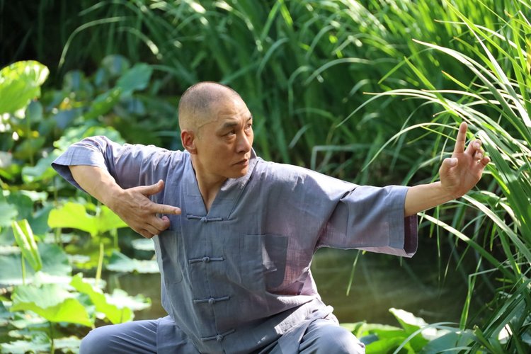 Wochenseminar: Qigong & Kalligraphie - Verbindung von Bewegung und kreativem Ausdruck